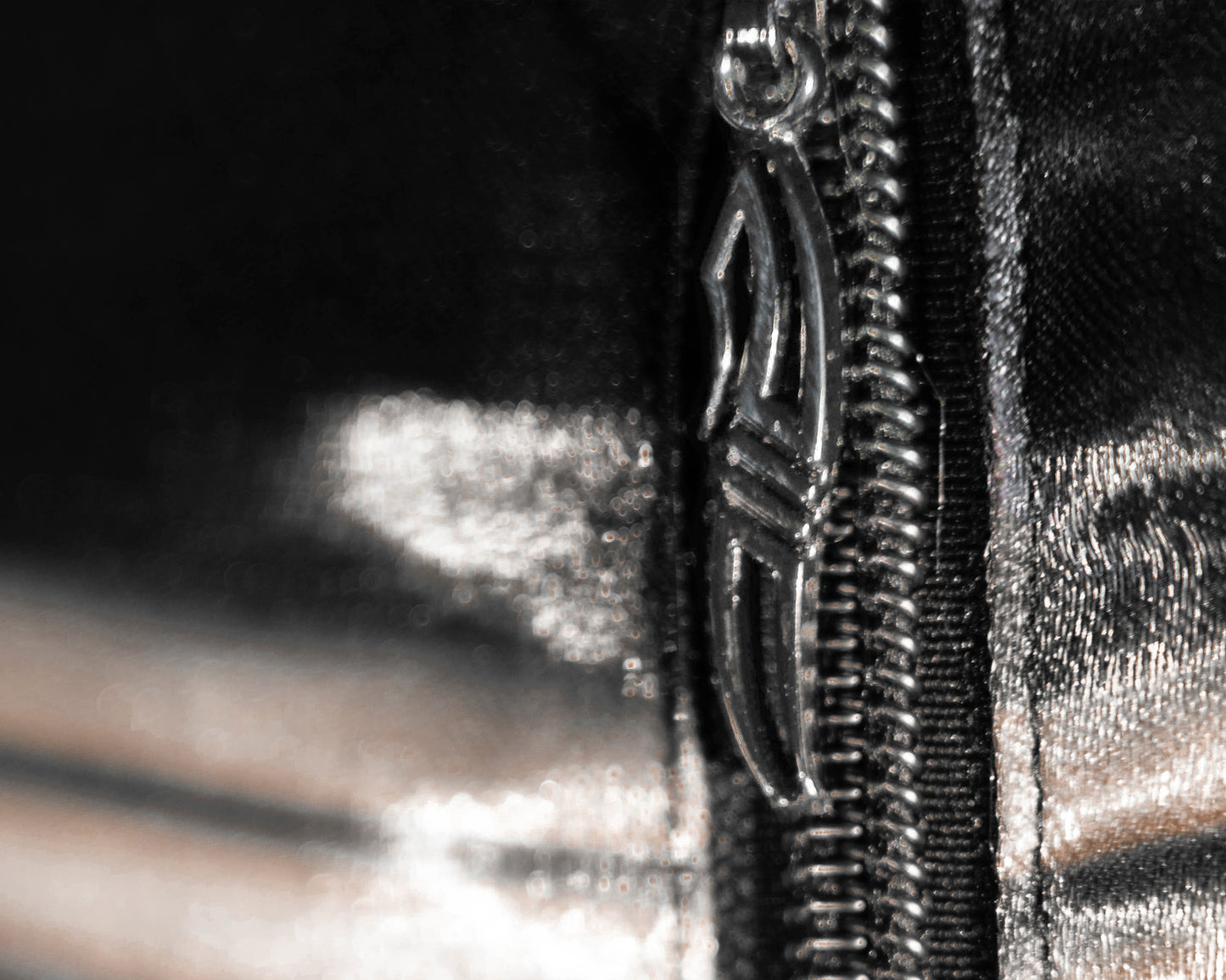 VEINS ZIP POLO '70S