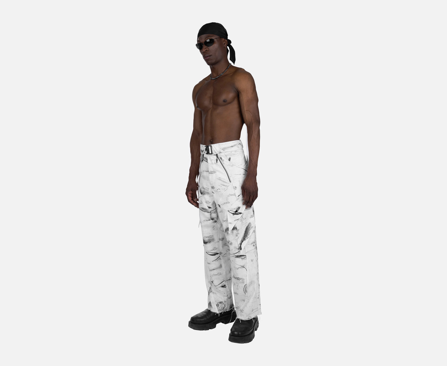 STAINS CARGO PANTS